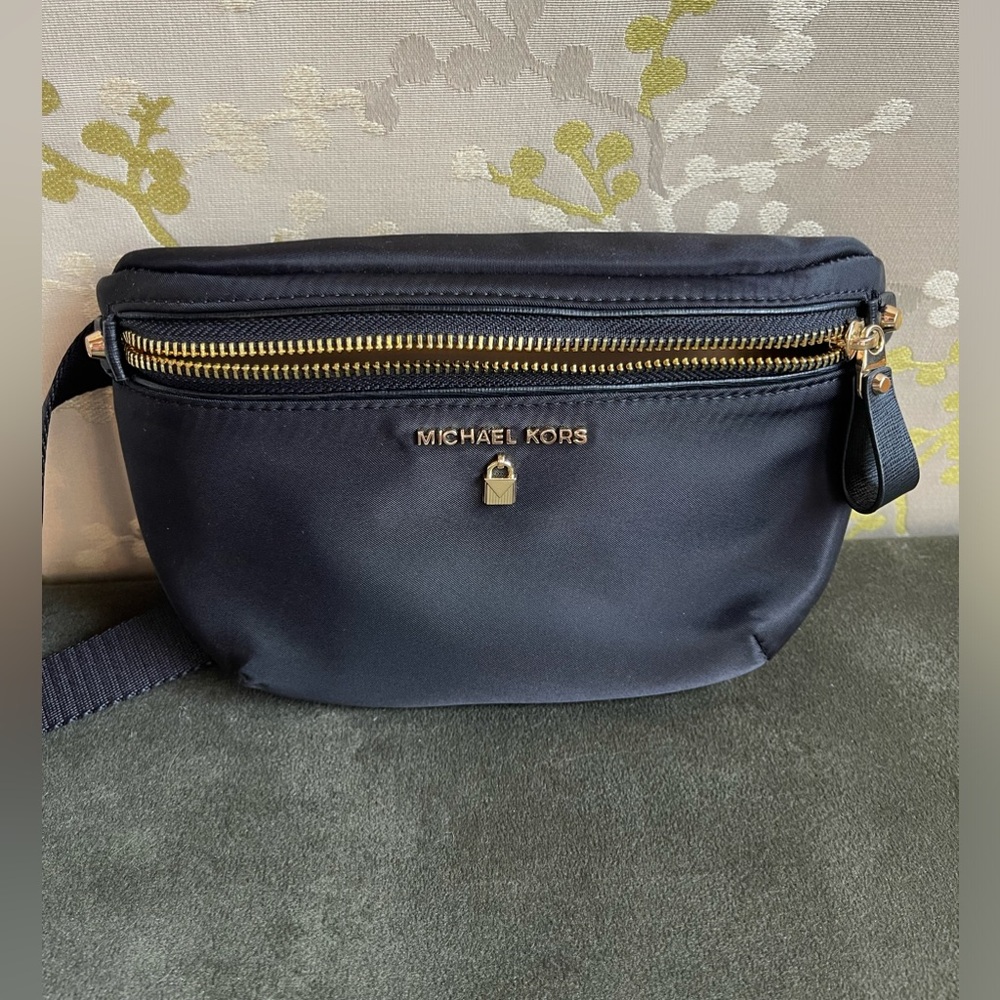 Michael Kors waist purse